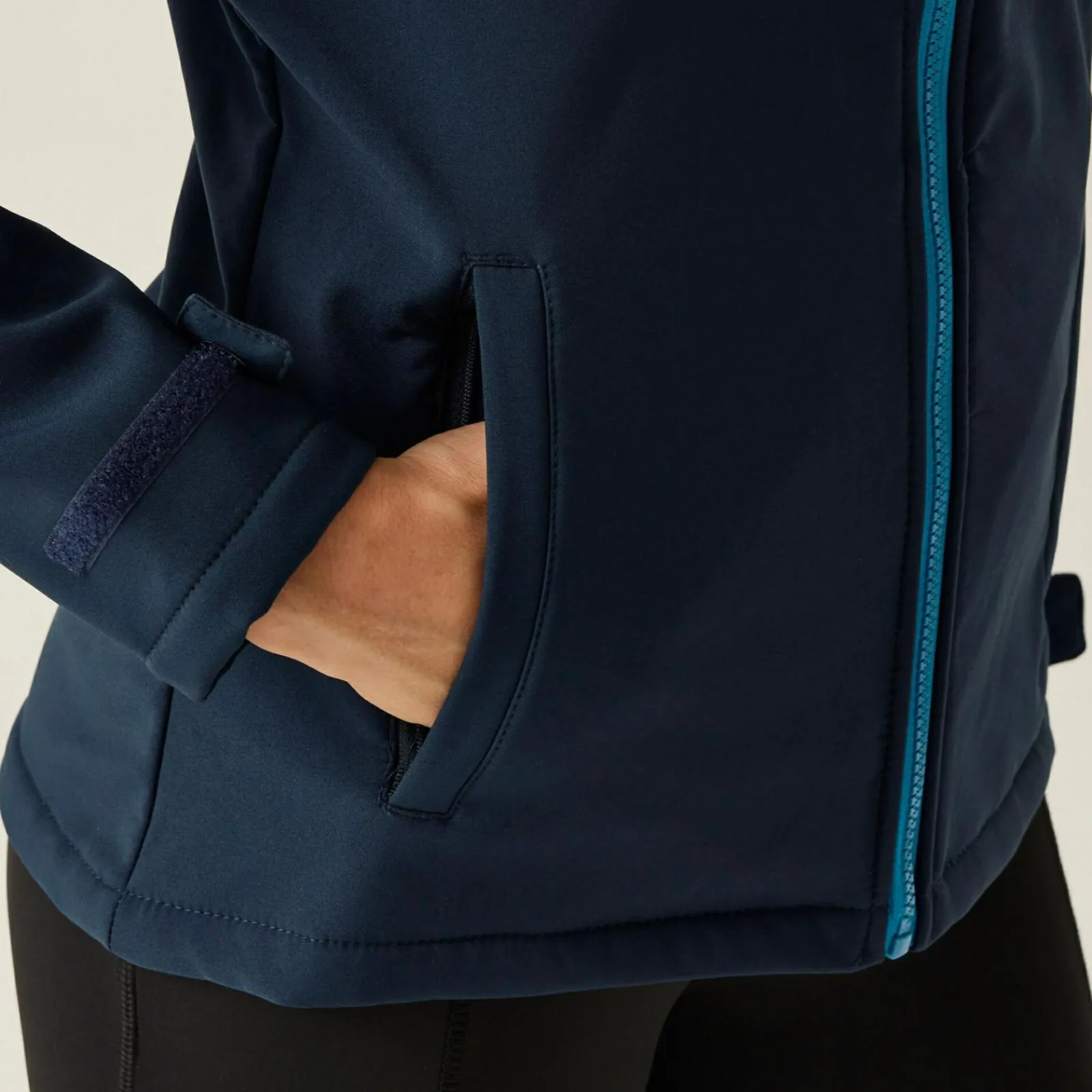 Regatta Veste Softshell 3 couches Femme PROFESSIONNEL imprimable avec capuche VENTURER |< Vestes & Manteaux|Vestes
