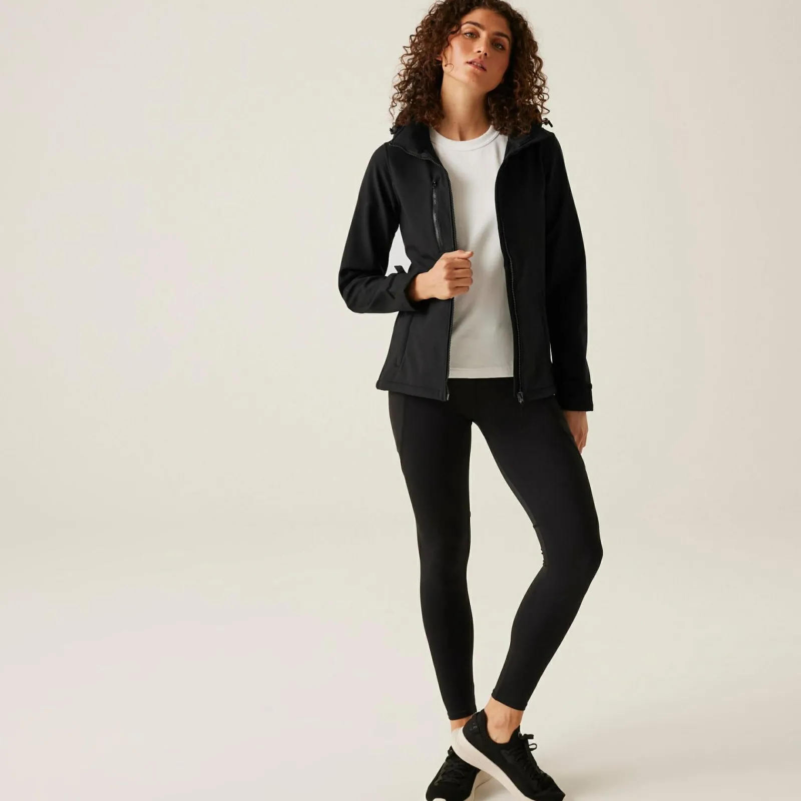 Regatta Veste Softshell 3 couches Femme PROFESSIONNEL imprimable avec capuche VENTURER |< Vestes & Manteaux|Vestes